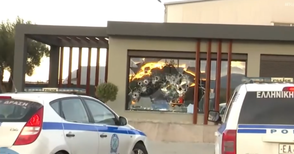 Συνελήφθη μέλος του Ρουβίκωνα μετά το χθεσινό χτύπημα